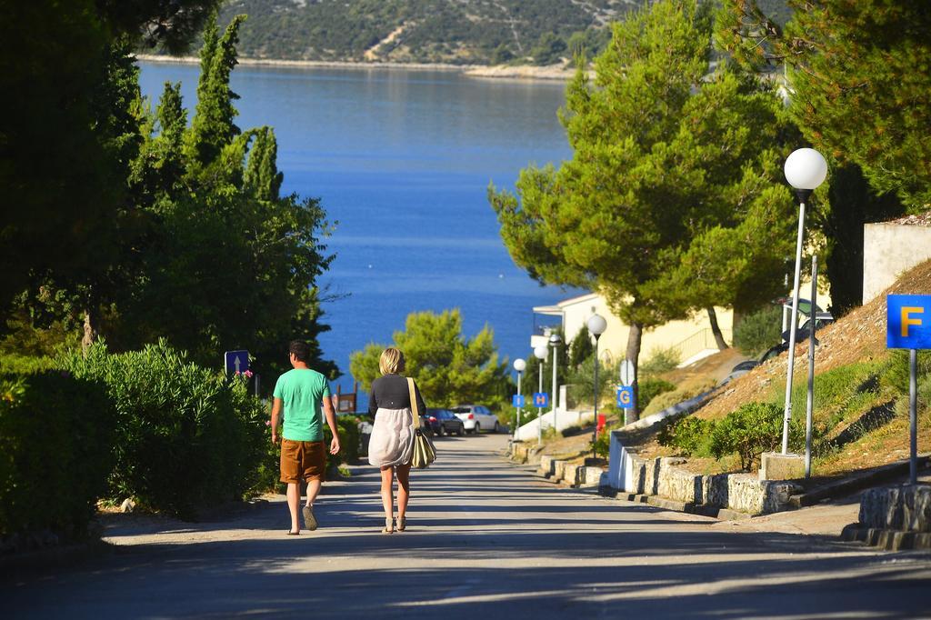 Happy Camp Mobile Homes In Camping Amadria Park Camping Trogir Seget Vranjica Exteriér fotografie